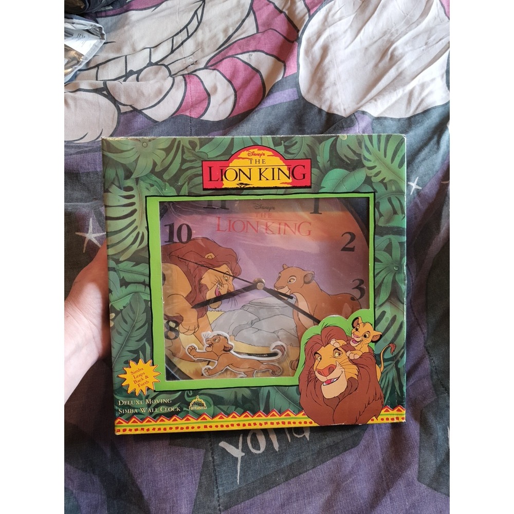 Vintage 1999 The Lion King Analog Moving Simba Wall Clock Round Nala Fantasma